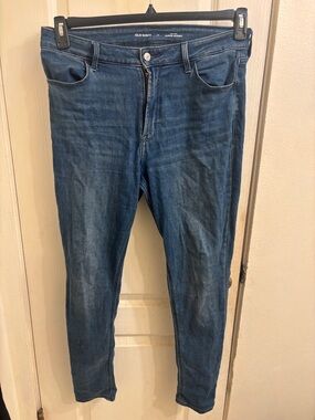 Old Navy Women’s Skinny Jeans - Dark Blue Wash